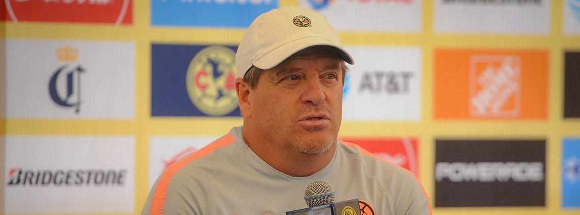 ‘Son cosas que pasan’: Miguel Herrera sobre acción de Marchesín