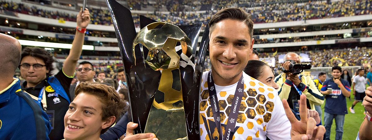 América dedica emotivo vídeo de despedida a Moisés Muñoz