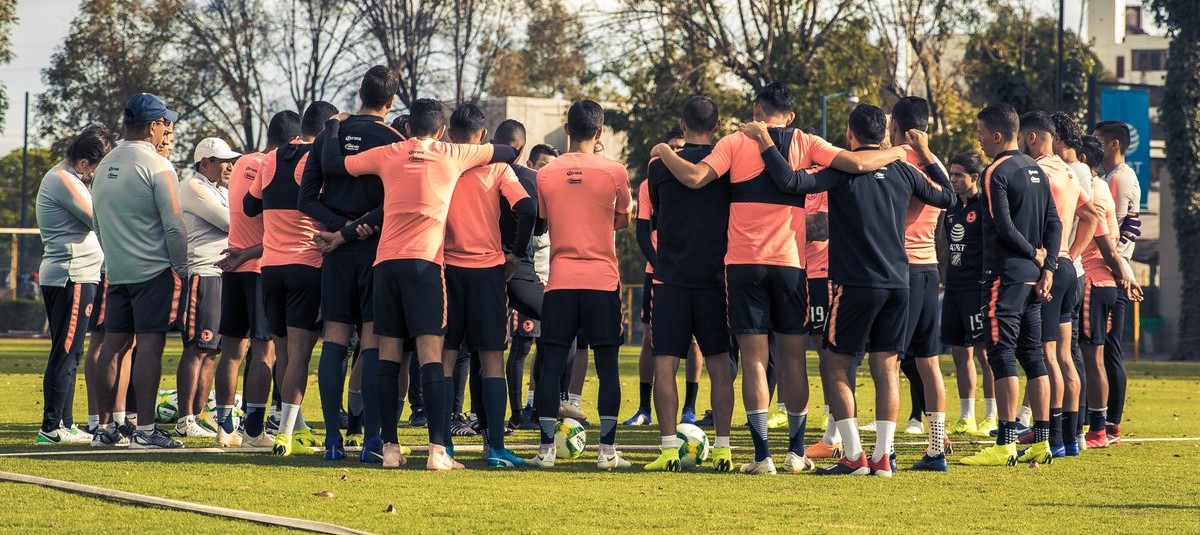 América se entrena con plantel completo