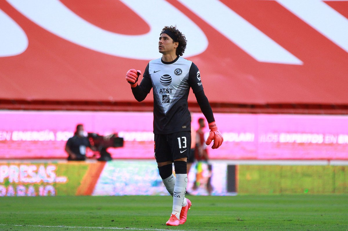 Memo Ochoa se pierde el duelo ante Cruz Azul por lesión