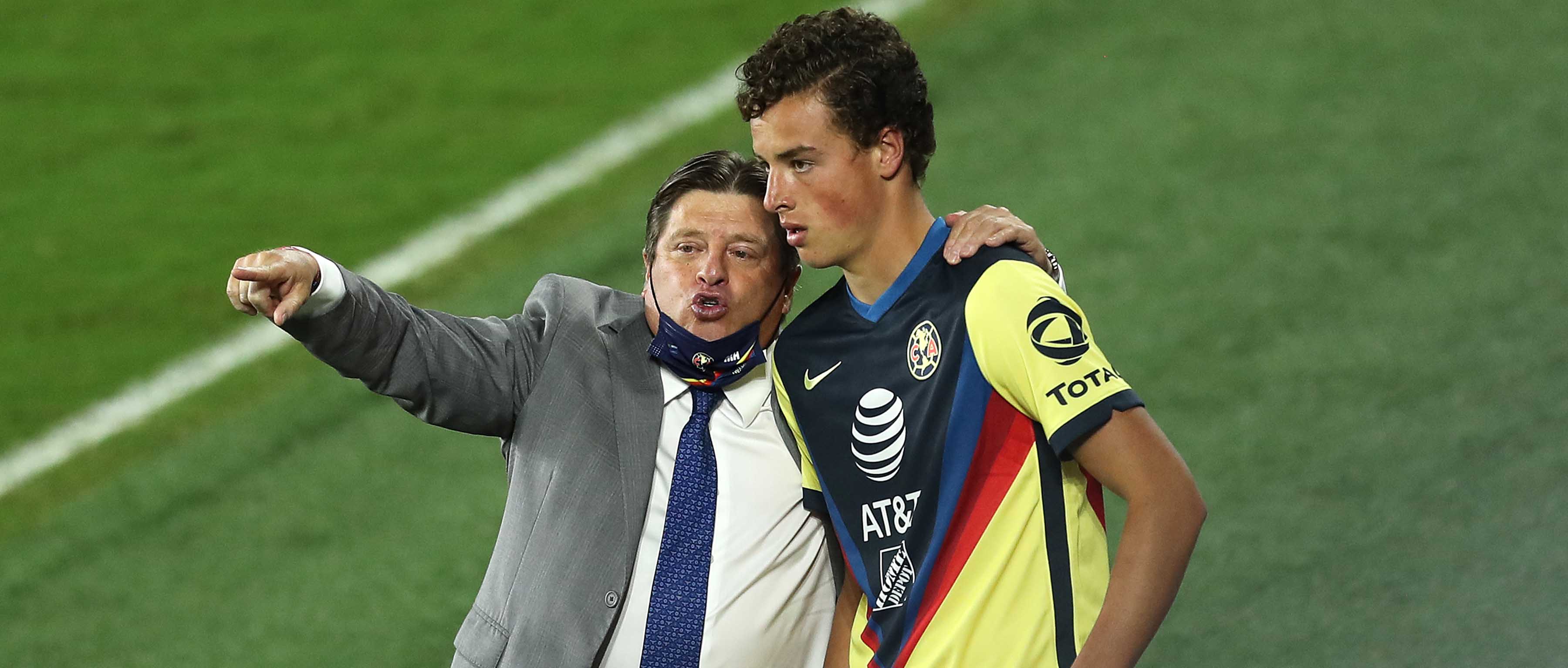 «Hay gente que no quiere estar; nos la jugaremos con jóvenes»: Miguel Herrera