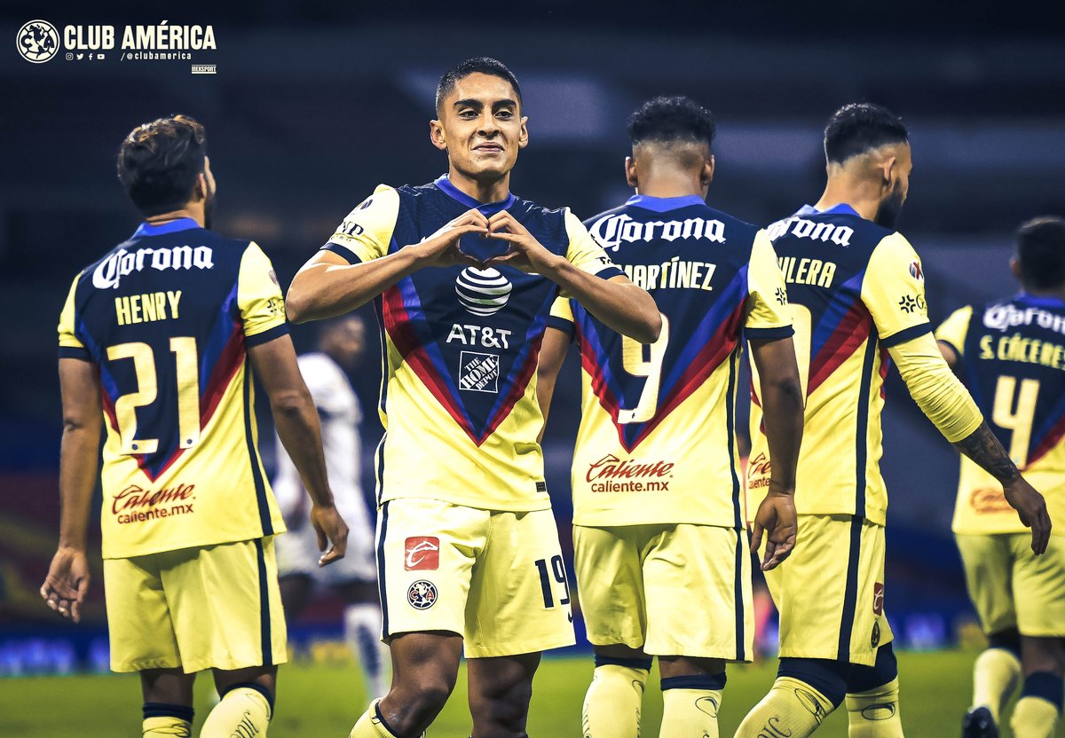 Santiago Naveda elegido el mejor jugador del partido ante Querétaro
