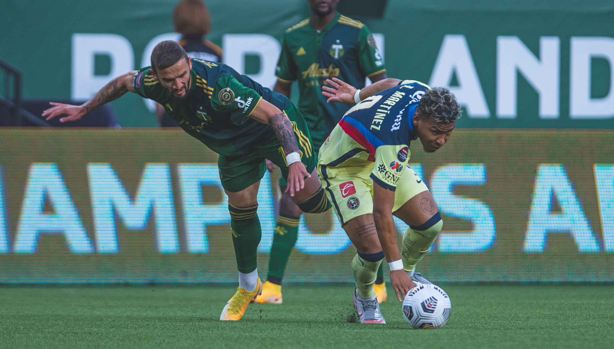 Roger Martínez criticó el arbitraje del Portland-América