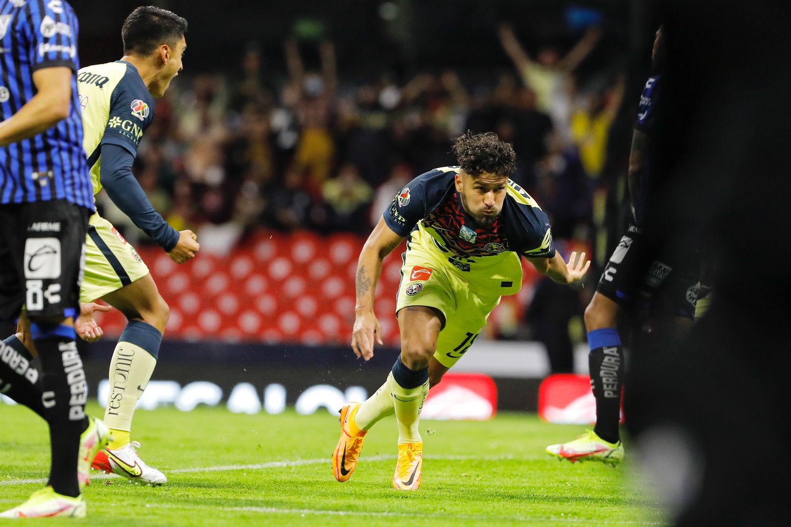 Millonaria oferta de un equipo árabe por Bruno Valdéz
