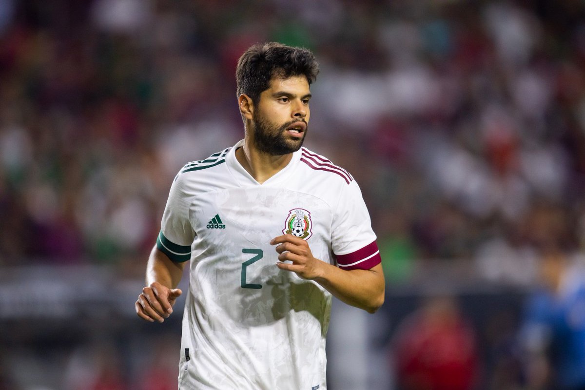América ya ofertó por Néstor Araujo