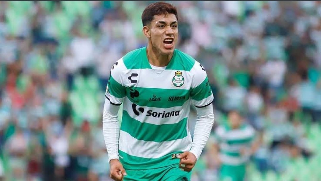 América cerca de cerrar a sus dos primeros refuerzos