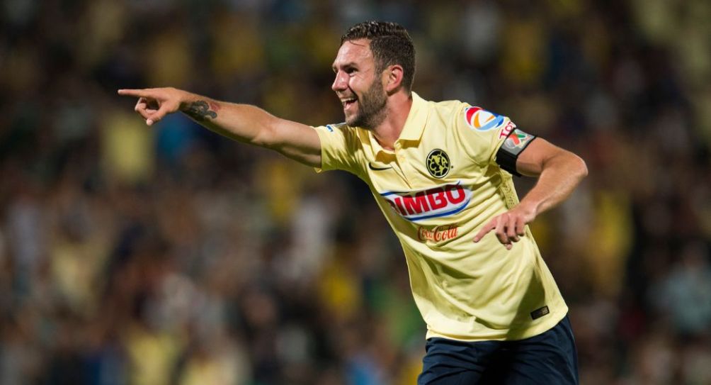 El día que Miguel Layún le anotó cuatro goles a Santos