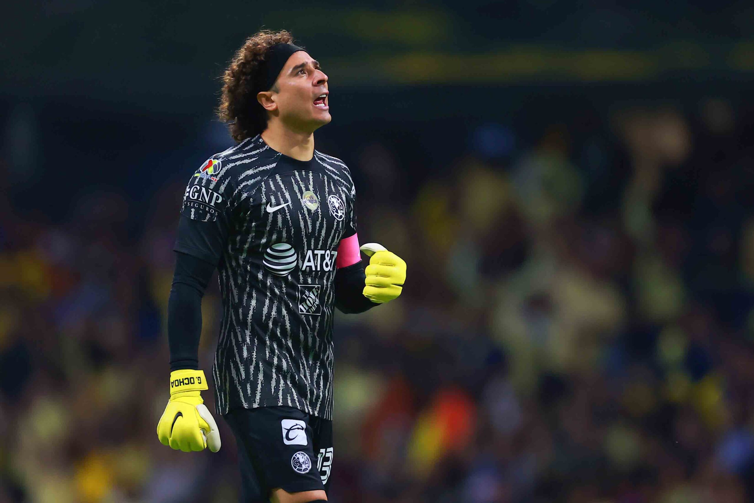 El histórico Guillermo Ochoa se retirará del futbol