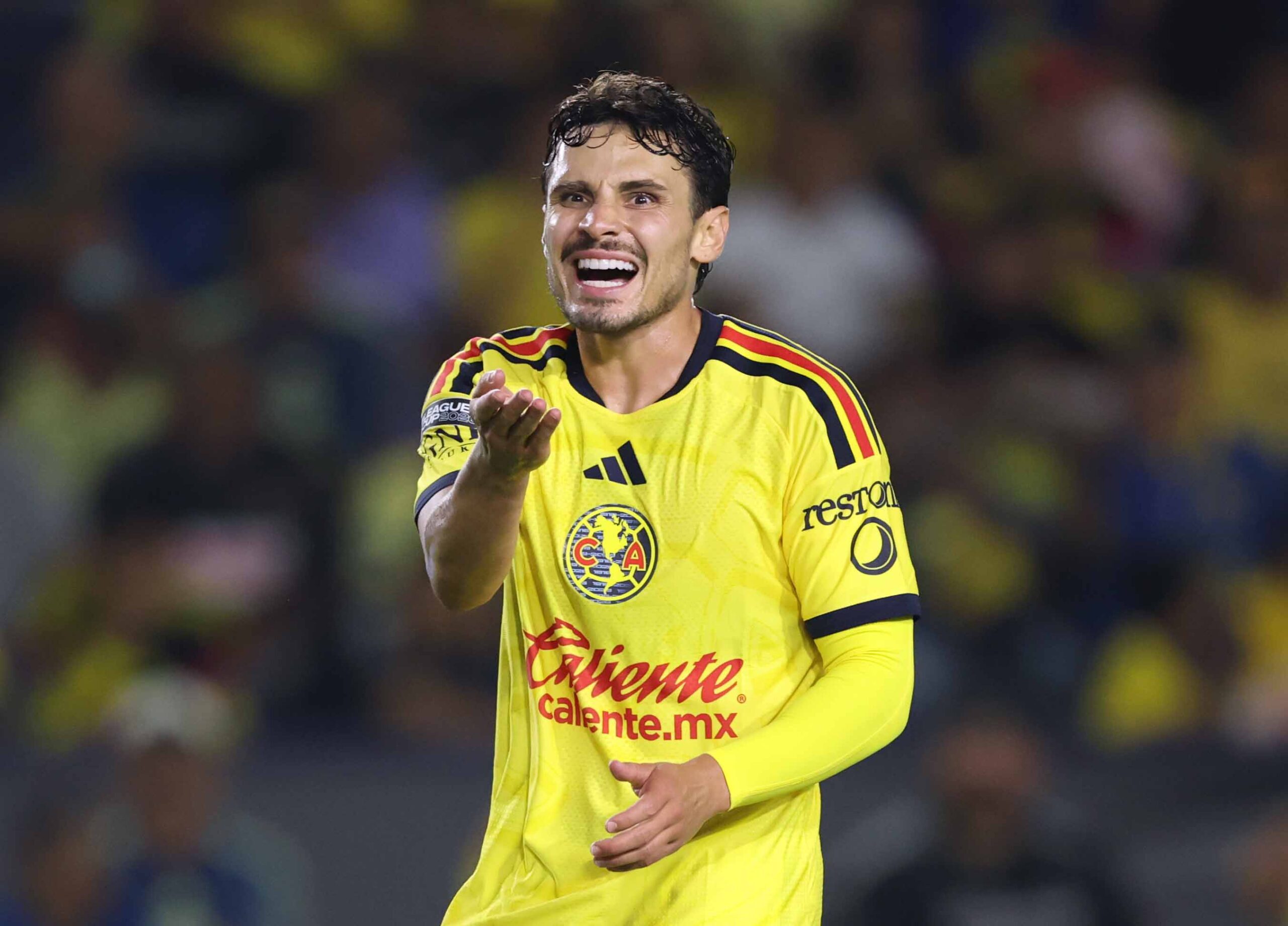 América ya habría tomado una decisión respecto al futuro de Raphael Veiga